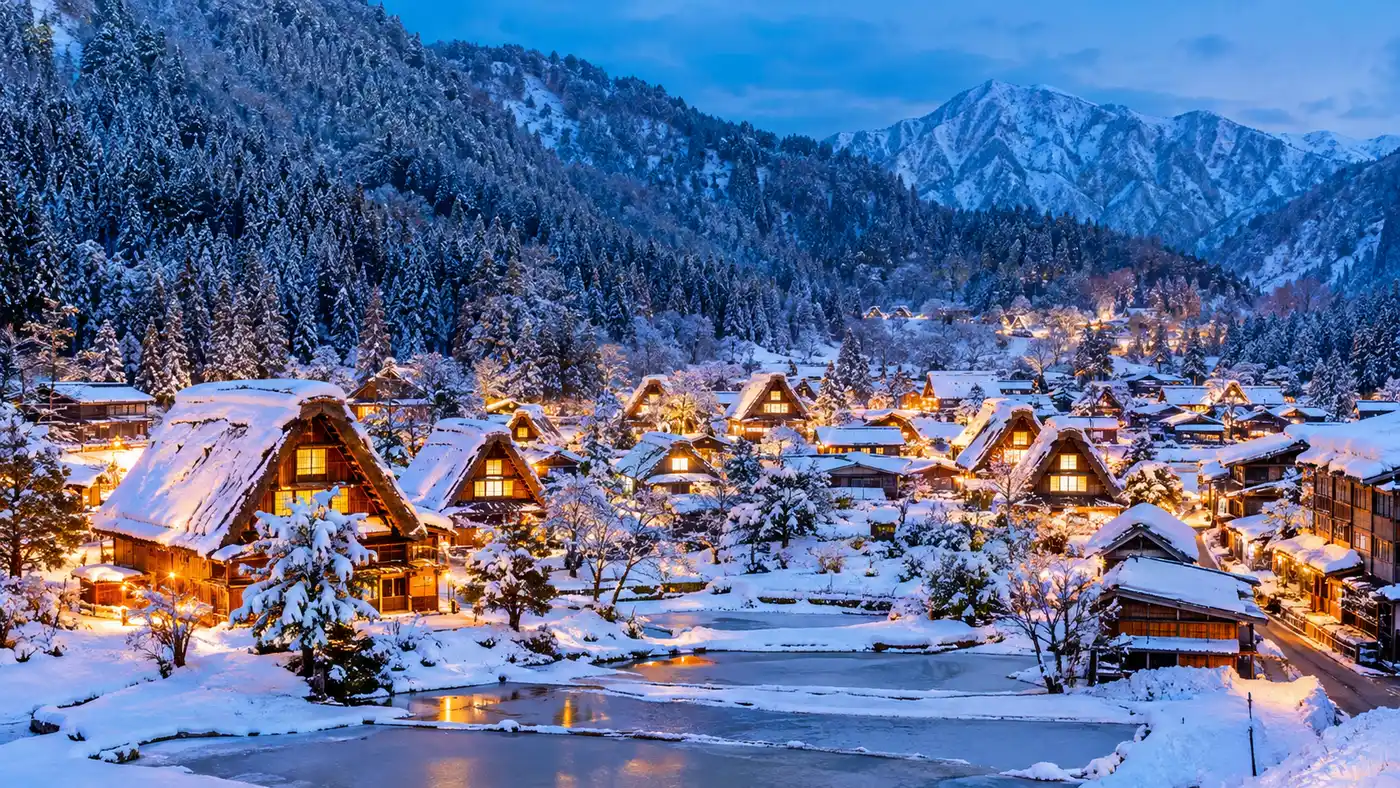 Shirakawa-go in Winter: Snow Season and Illumination Guide